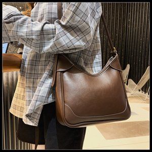 NEW LISBON Crossbody Shoulder Bag